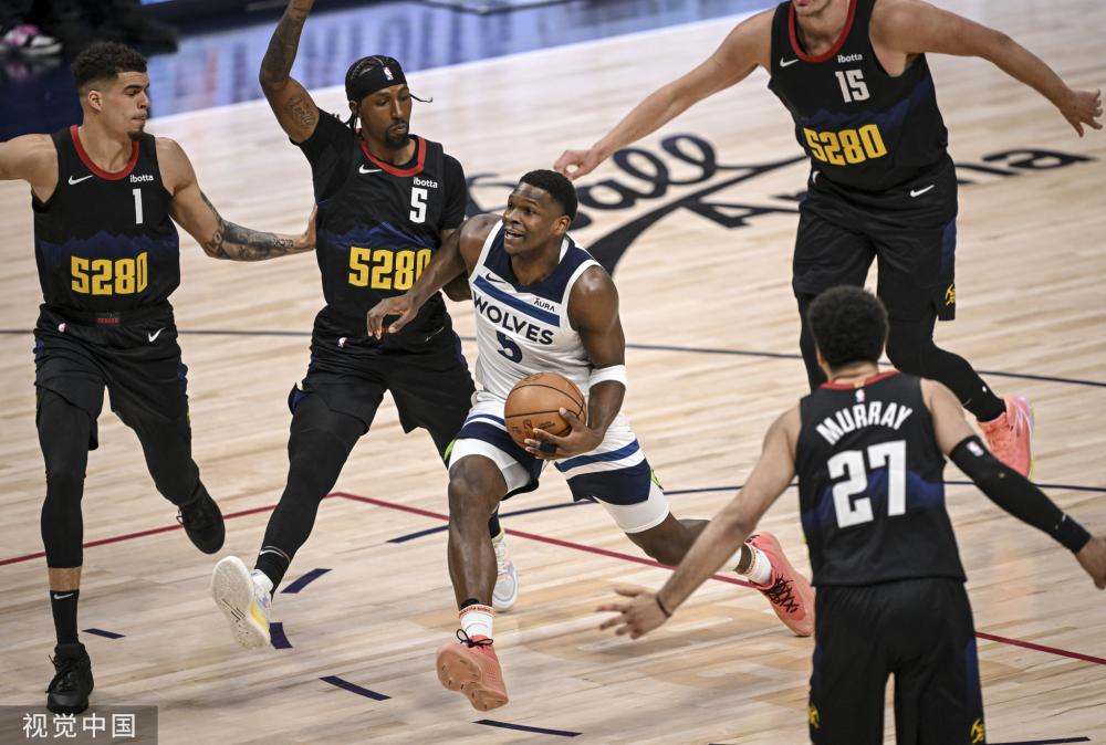 更深厚的足 更深厚的足