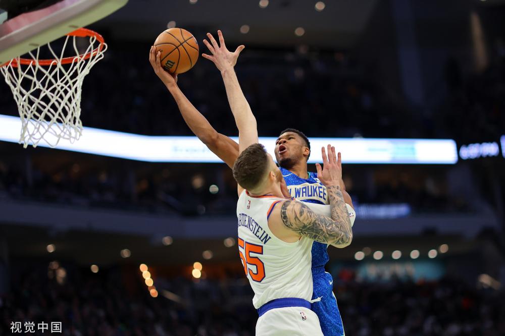 中场核心的 中场核心的